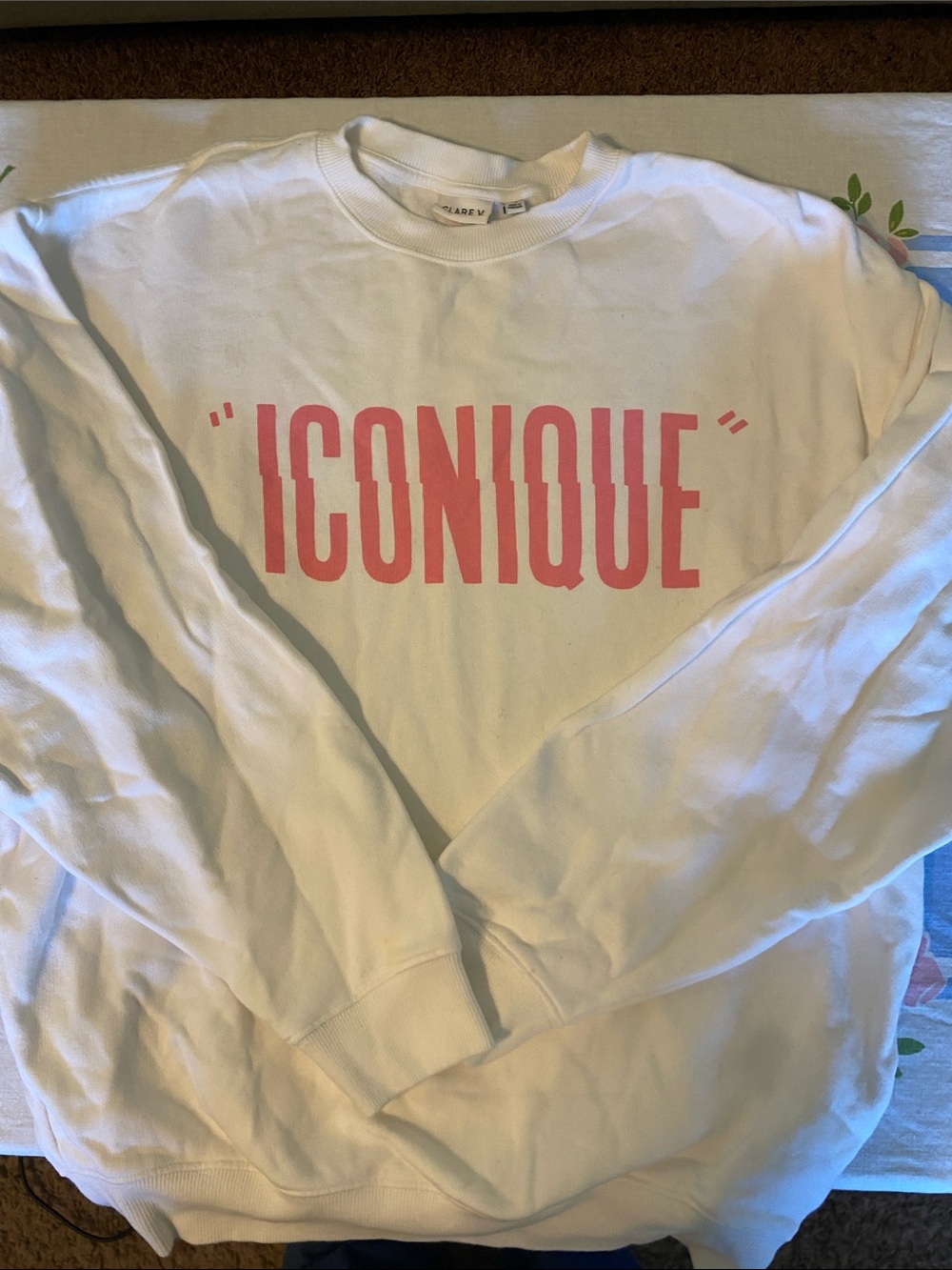 Clare V White Crewneck Sweatshirt with Pink "ICONIQUE" Graphic
